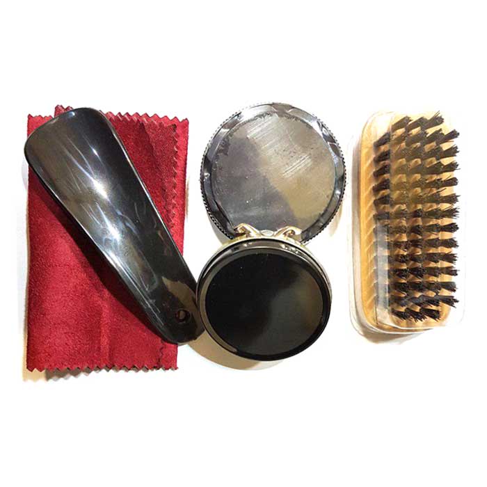 خرید پک جذاب واکس کفش چرمی با دستمال و پاشنه کش + قیمت فروش استثنایی